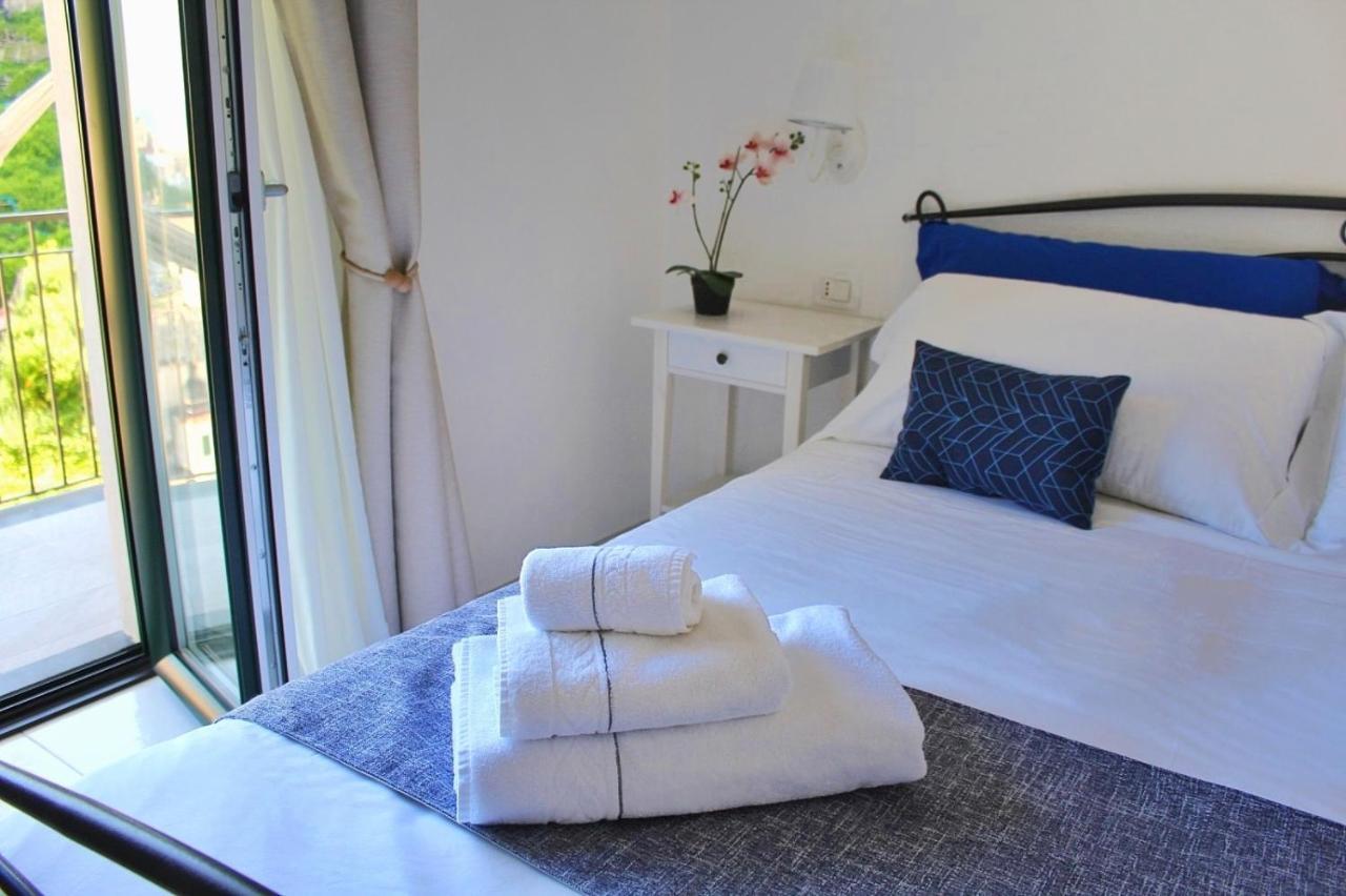 Villa Ines HolidayHouse Maiori Exterior foto